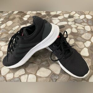 Adidas men’s cloud foam 9.5 black on black